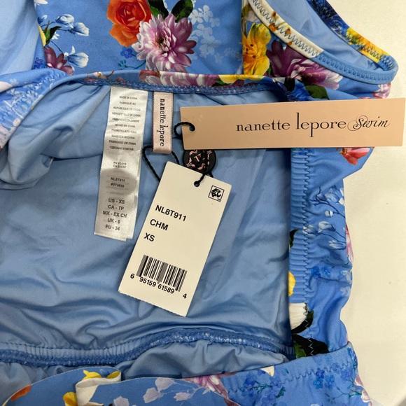 Nanette Lepore Monaco Bouquet Seductress One-Piece
Swimsuit Blue New With Tags - Picture 5 of 9